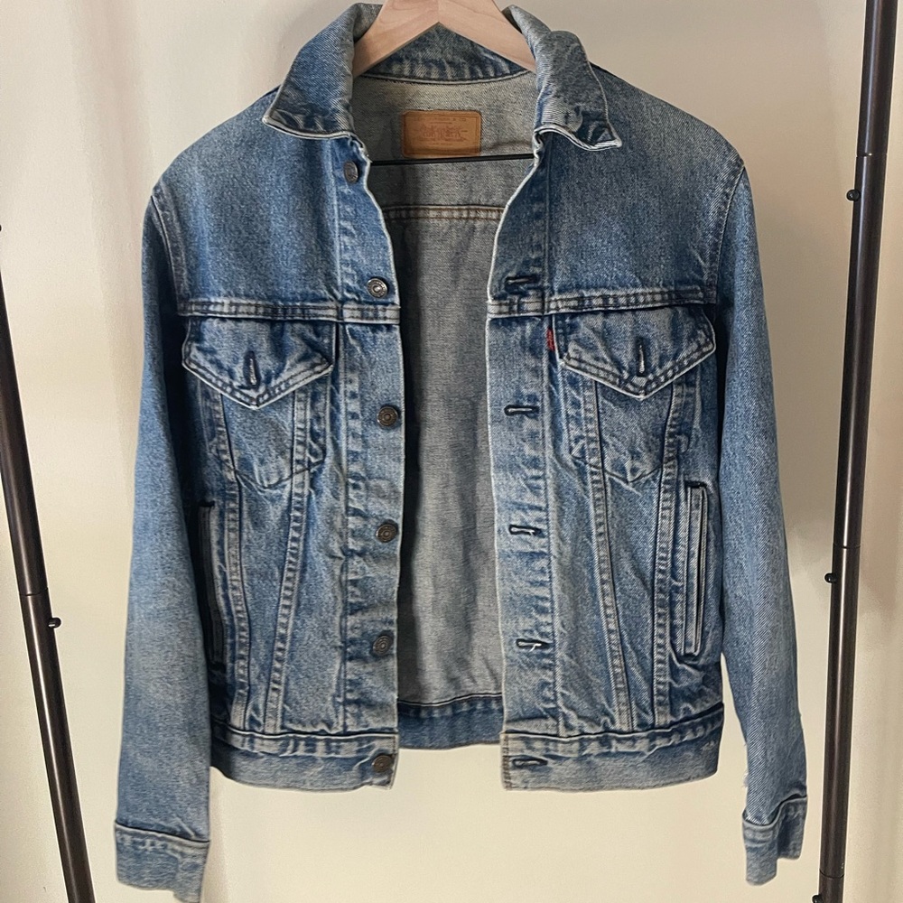 ❗️VINTAGE❗️ Levis’s Denim Jacket
